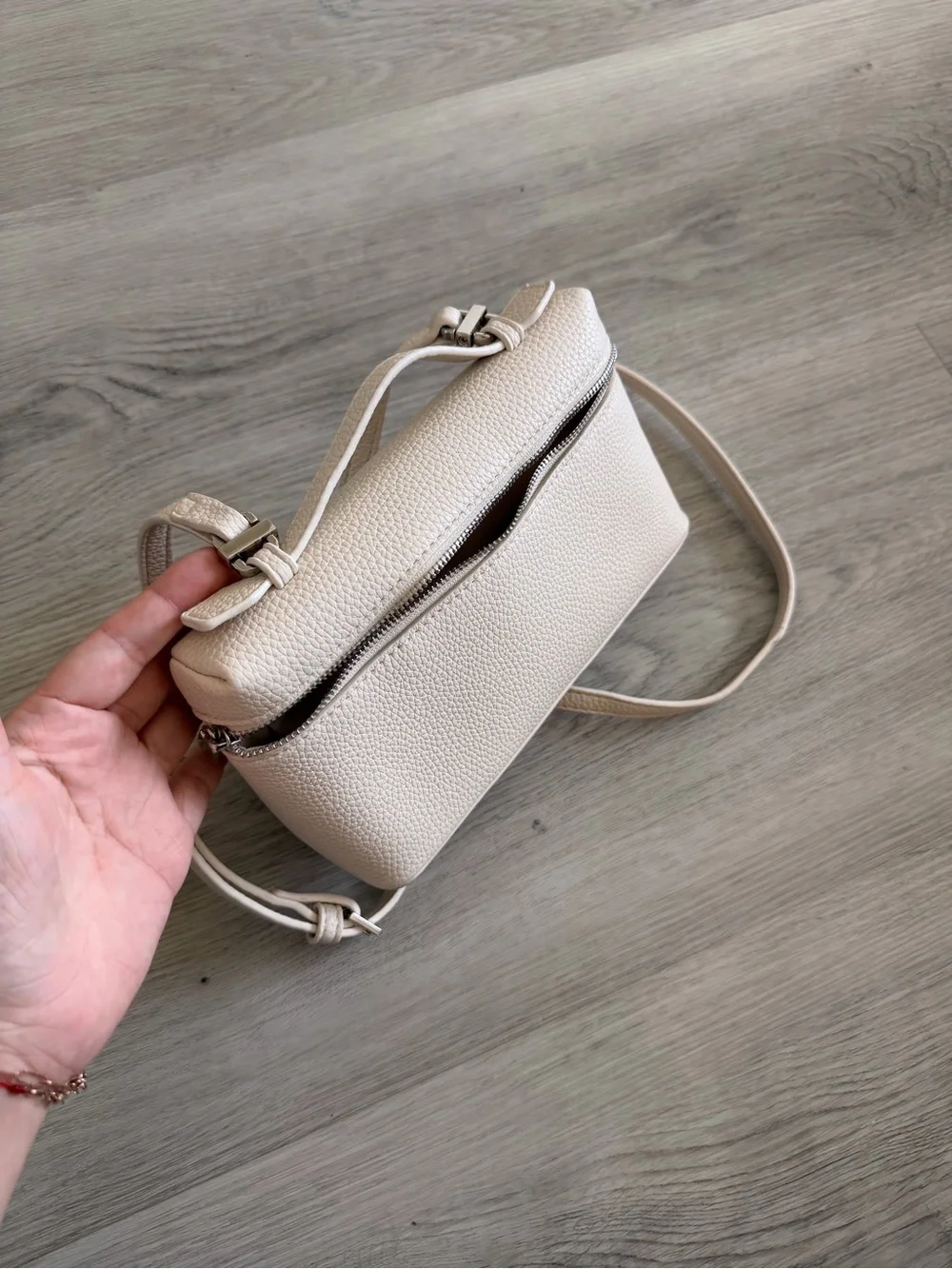 Cream White Mini Crossbody Bag – Adjustable Strap